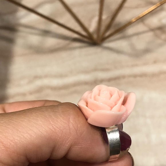 Light Pink Rose Cocktail Ring - Picture 2 of 3